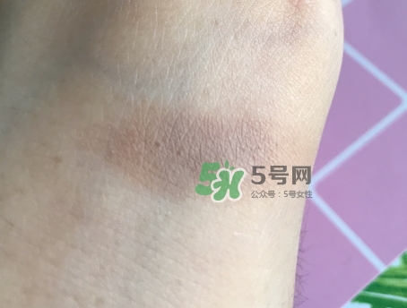 mac焦點(diǎn)小眼影怎么樣？mac時(shí)尚焦點(diǎn)小眼影好用嗎