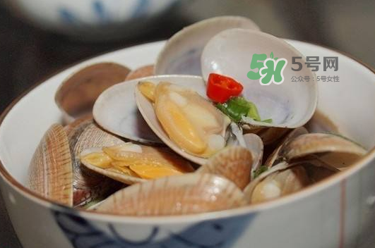 煮花蛤是開水還是冷水？花蛤用冷水還是熱水？