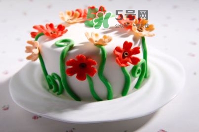 為什么叫翻糖蛋糕？翻糖蛋糕為什么那么貴