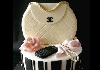 翻糖蛋糕怎么吃？翻糖蛋糕怎么切？