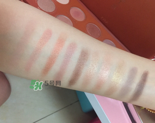 zoeva玫瑰金眼影盤怎么畫？zoeva rose golden畫法教程