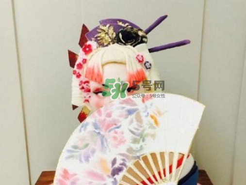 什么叫做翻糖蛋糕？6寸的翻糖蛋糕多少錢(qián)？