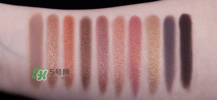 zoeva玫瑰金眼影盤色號試色 zoeva rose golden盤試色 zoeva玫瑰金眼影盤色號試色 zoeva rose golden盤試色