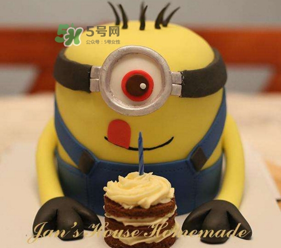 翻糖蛋糕多少錢一個？翻糖蛋糕多錢一磅？