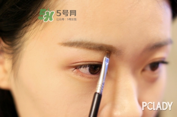 mac眉筆怎么用？mac魅可眉筆怎么削