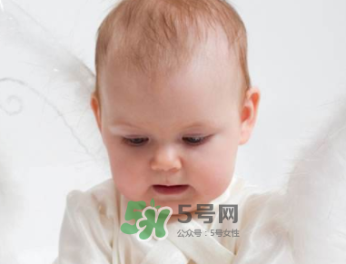 寶寶會尿頻嗎？孩子尿頻尿量少怎么辦？