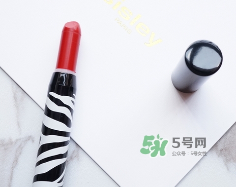 希思黎斑馬唇膏筆怎么樣_希思黎斑馬紋口紅好用嗎 希思黎斑馬唇膏筆怎么樣_希思黎斑馬紋口紅好用嗎