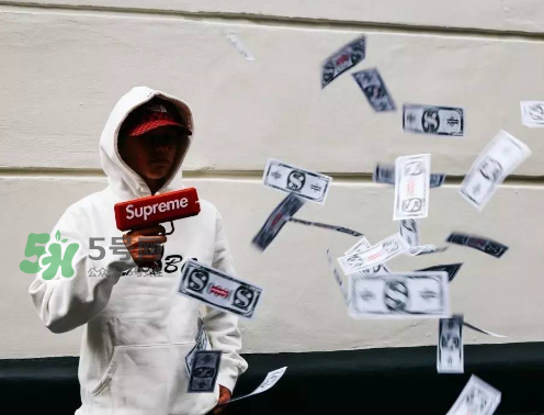 supreme噴錢槍多少錢？supreme鈔票槍價格