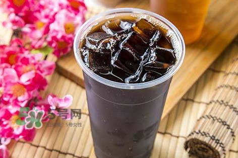 仙草凍是什么？仙草粉怎么煮成仙草凍