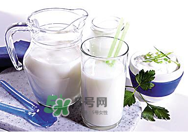牛初乳孕婦可以吃嗎？牛初乳產(chǎn)婦可以吃嗎？