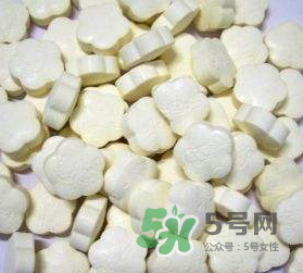 牛初乳咀嚼片合適人群 牛初乳咀嚼片適合多大的孩子吃？