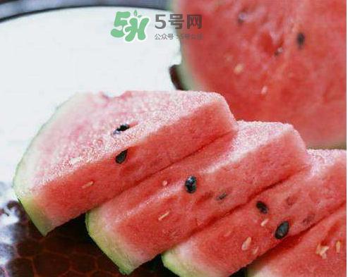 立秋為什么貼秋膘？立秋貼秋膘吃什么？