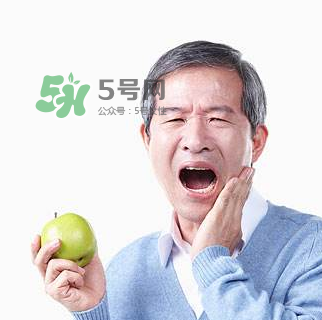 醫(yī)生因牙疼引發(fā)敗血癥離世 牙痛會(huì)得敗血癥嗎？