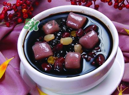 燒仙草是黑涼粉嗎？燒仙草和黑涼粉的區(qū)別