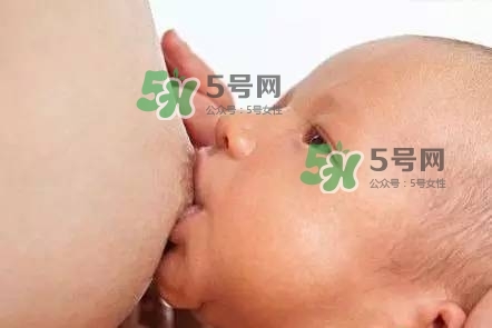 坐月子要穿內(nèi)衣嗎？坐月子不穿內(nèi)衣胸會(huì)下垂嗎？