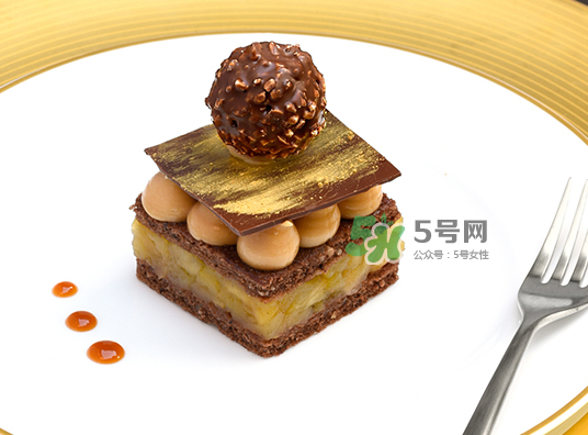 ?費列羅2017七夕巧克力禮盒多少錢？好吃嗎？