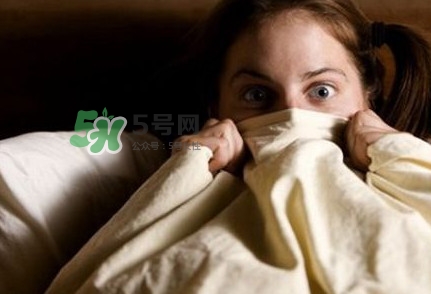 鬼壓床與臥室有關(guān)嗎？鬼壓床是什么意思