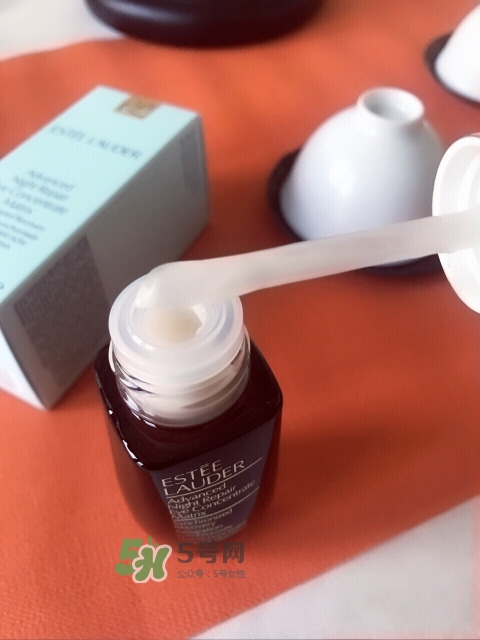 雅詩(shī)蘭黛小棕瓶密集修護(hù)眼精華怎么樣？