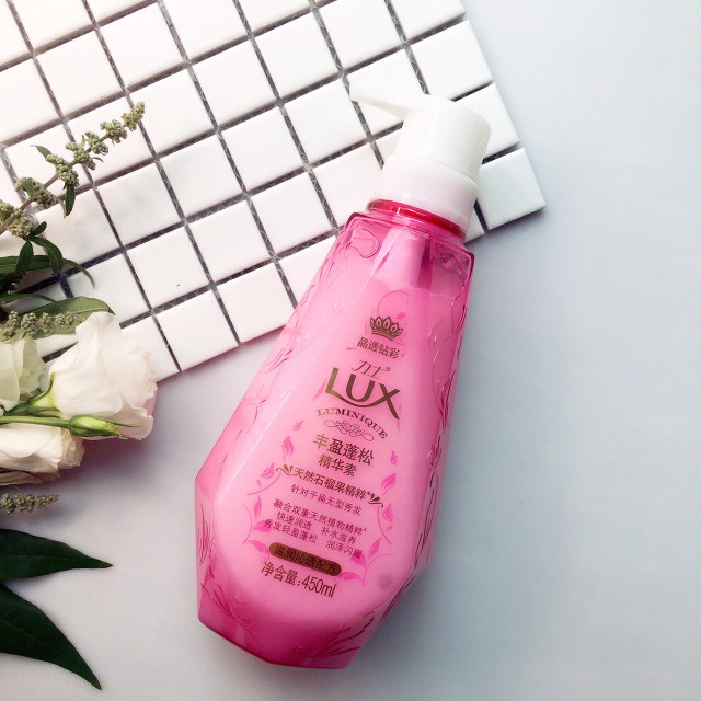 力士小晶鉆洗發(fā)水怎么樣 力士小晶鉆洗發(fā)水好用嗎 力士小晶鉆洗發(fā)水怎么樣 力士小晶鉆洗發(fā)水好用嗎