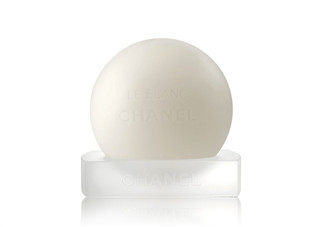 香奈兒珍珠光采皂好用嗎？香奈兒珍珠光采皂怎么樣？