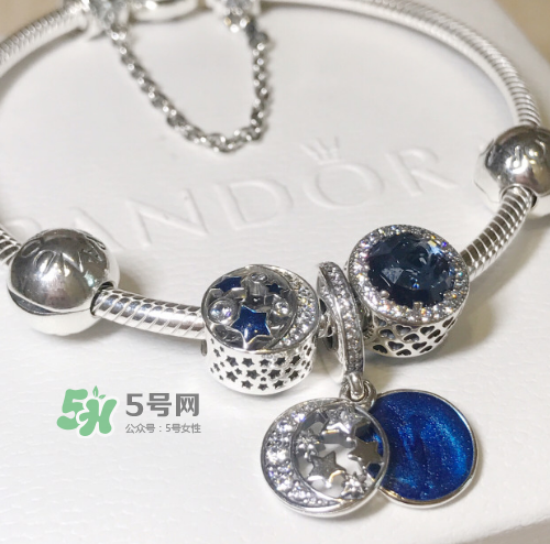 pandora復(fù)古夜空手鏈多少錢？潘多拉繁星夜空手鏈專柜價格