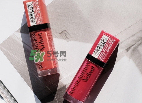 妙巴黎霓彩迷光唇釉色號_妙巴黎霓彩迷光唇釉試色 妙巴黎霓彩迷光唇釉色號_妙巴黎霓彩迷光唇釉試色