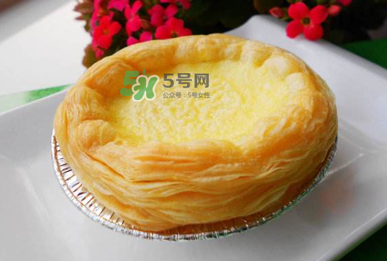 烤蛋撻烤箱預(yù)熱要多久？烤蛋撻用上火還是下火？