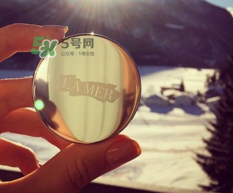 海藍之謎唇霜怎么用？海藍之謎修護唇霜使用方法