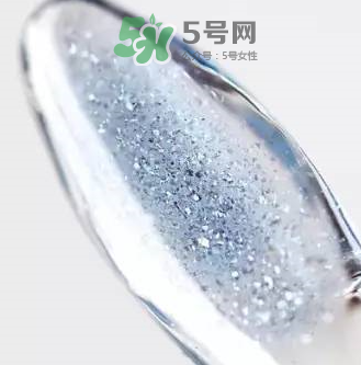 RMK星空唇蜜試色  RMK星空唇蜜怎么樣？