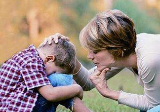 孩子很黏人怎么辦？孩子很依賴人怎么辦