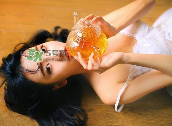 避孕藥怎么吃？避孕藥能調(diào)理月經(jīng)嗎？