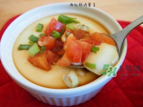 蒸雞蛋是冷水上鍋蒸嗎？蒸雞蛋是用冷水還是熱水？