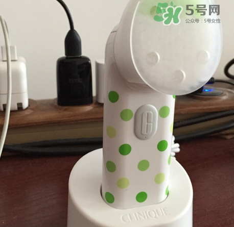 倩碧聲波潔面儀怎么充電？倩碧潔面儀充電燈不亮