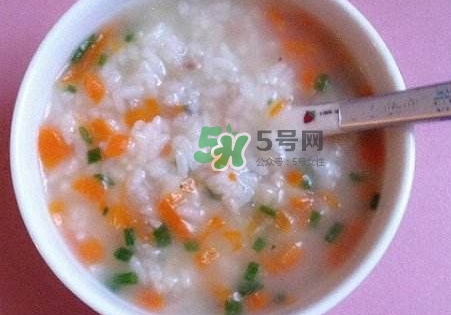 胡蘿卜粥的營(yíng)養(yǎng)價(jià)值_胡蘿卜粥的功效與作用及飲食禁忌 胡蘿卜粥的營(yíng)養(yǎng)價(jià)值_胡蘿卜粥的功效與作用及飲食禁忌