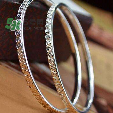 銀手鐲變黑了如何洗白？銀手鐲變黑怎么洗？