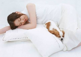 做夢(mèng)是睡眠好還是不好？做夢(mèng)是不是都是相反的