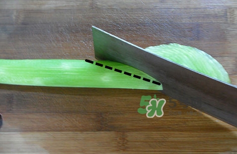 青筍怎么處理？青筍怎么切成菱形