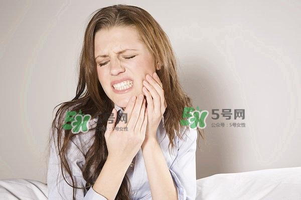 懷孕期間拔牙可以嗎？孕婦拔牙對胎兒的危害