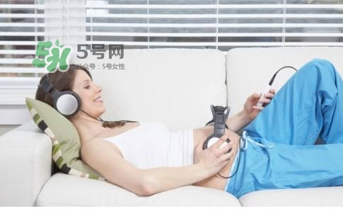 胎教可以聽流行歌曲嗎？如何判斷寶寶喜歡什么類型的胎教音樂