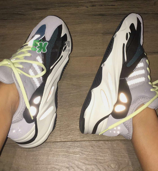 yeezy runner 700多少錢？侃爺復(fù)古跑鞋專柜價(jià)格