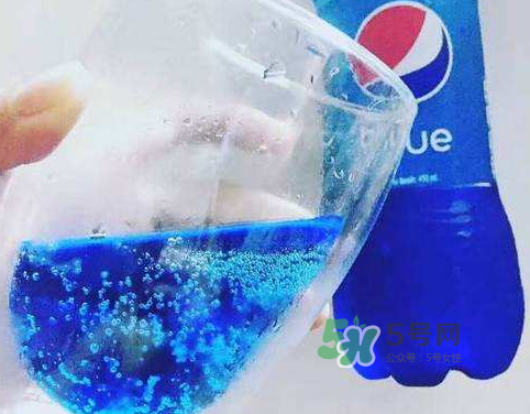 藍色可樂只有印尼有嗎？巴厘島藍色可樂多少錢？