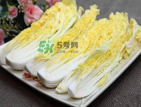 娃娃菜是轉(zhuǎn)基因蔬菜嗎？娃娃菜是涼性的嗎