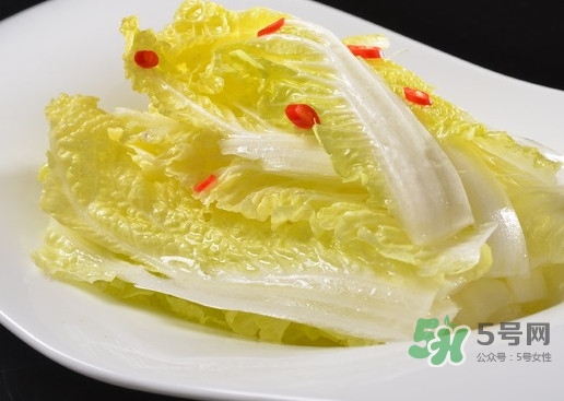 娃娃菜可以隔夜吃嗎？娃娃菜有黑點(diǎn)怎么回事