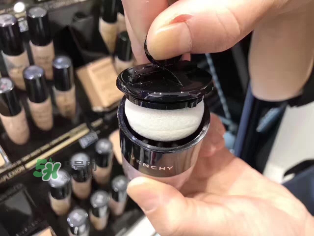 紀(jì)梵希蘑菇頭散粉怎么樣_紀(jì)梵希蘑菇頭散粉好用嗎 紀(jì)梵希蘑菇頭散粉怎么樣_紀(jì)梵希蘑菇頭散粉好用嗎