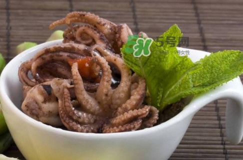 章魚可以生吃嗎？生吃章魚的危害