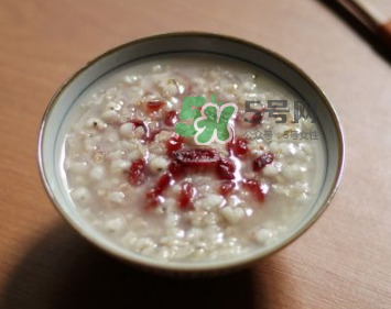 荸薺吃法大全 荸薺的適宜人群 荸薺吃法大全 荸薺的適宜人群