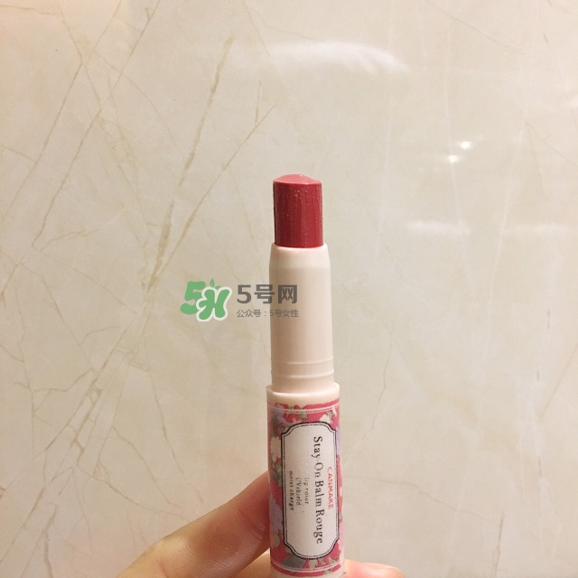 保濕口紅哪個(gè)牌子好？什么牌子的口紅保濕效果好