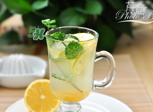 蘇打水一天喝多少最好？蘇打水每天喝多少合適？