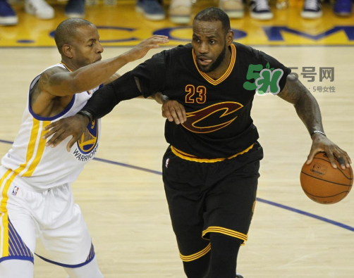 歐文交易到了哪個隊？騎士用歐文換哪個球員？