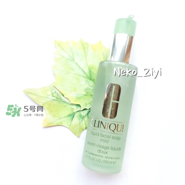 倩碧液體潔面皂適合20歲以下人群使用嗎？